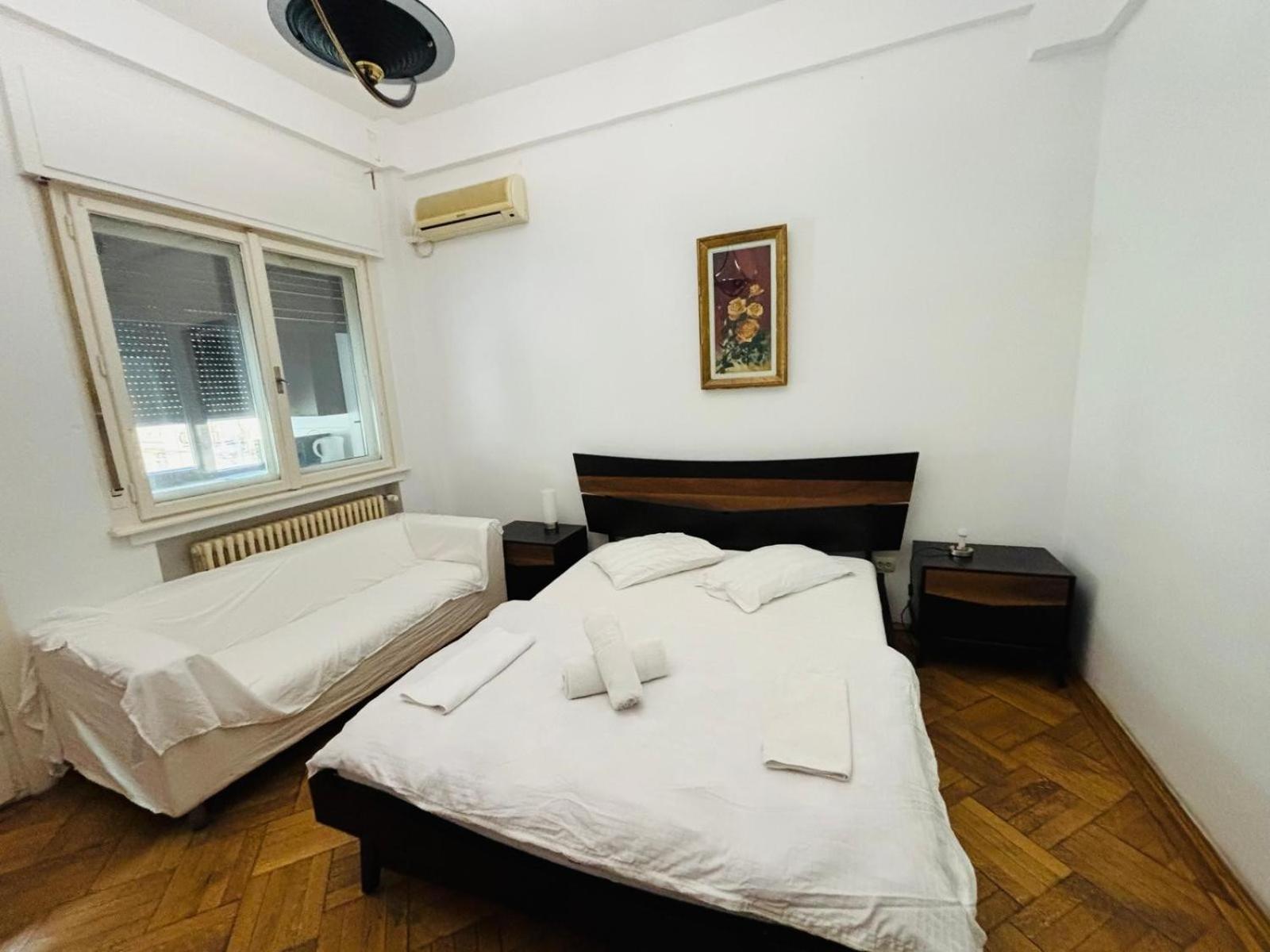 Iancu Apartments Bucharest Exterior photo