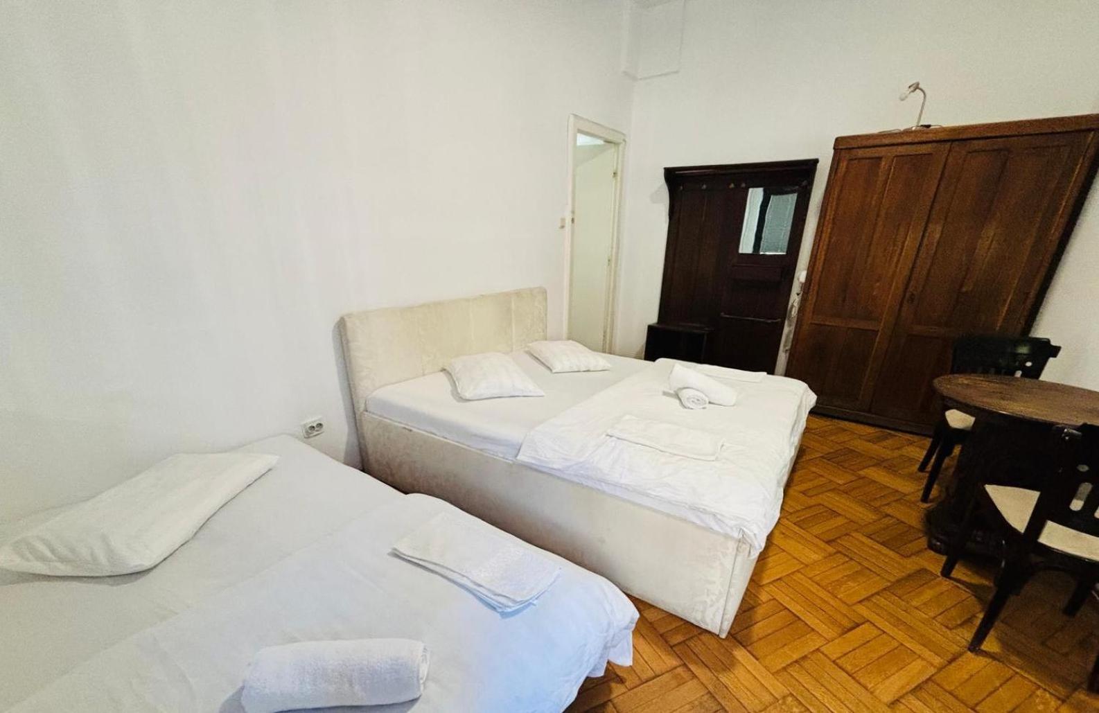 Iancu Apartments Bucharest Exterior photo